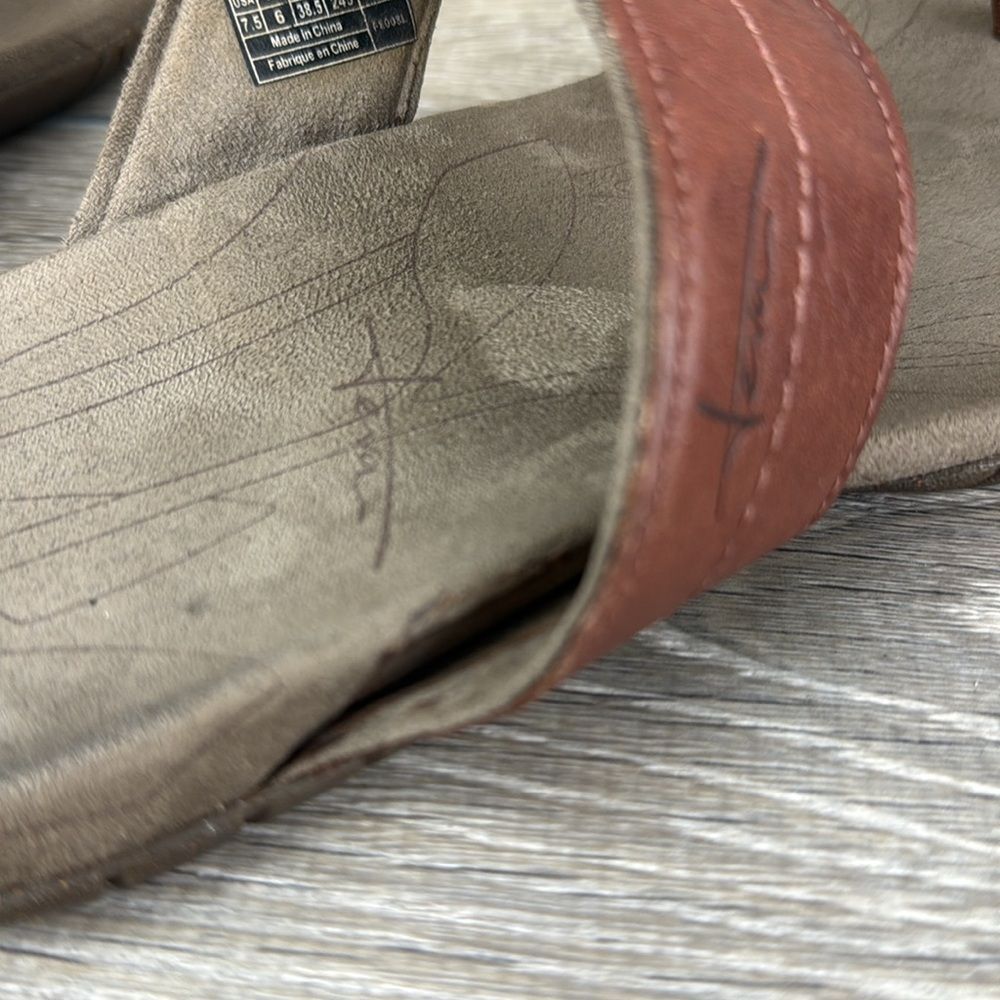 Teva Keelie  Brown Leather Womens Sz 7.5 Thong Slip On T-Strap Flip Flop Sandals - Picture 13 of 15